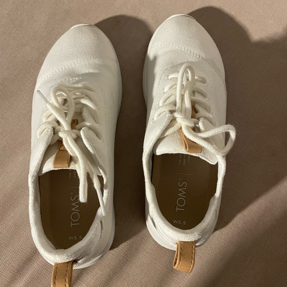 TOMS Women's Cabrillo Lace-Up Sneakers